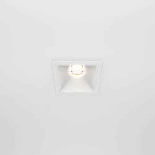 Встраиваемый светильник Maytoni Alfa LED DL043-01-10W3K-D-SQ-W  фото 3
